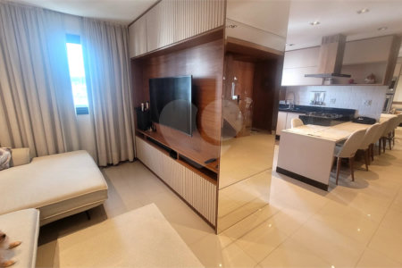 Cobertura à venda com 3 quartos, sendo 1 suíte,  em Tijuca, Rio de Janeiro, RJ