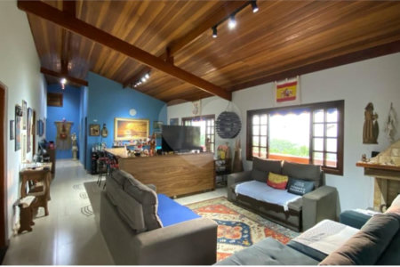 Casa em condomínio à venda com 4 quartos, sendo 1 suíte, no Centro, Bom Jesus dos Perdões, SP