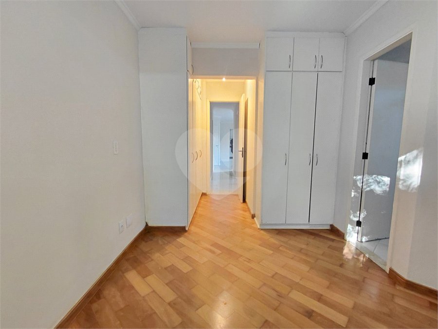 Apartamento à venda com 3 quartos, sendo 1 suíte, em Vila Romana, São Paulo, SP