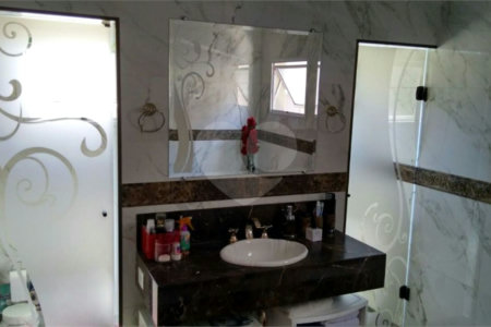 Casa à venda com 5 quartos, sendo 4 suítes,  no condomínio Reserva dos Vinhedos, Louveira - SP