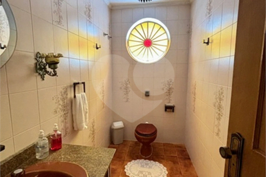Sobrado à venda com 5 quartos, sendo 2 suítes, em Vila Albertina, São Paulo, SP