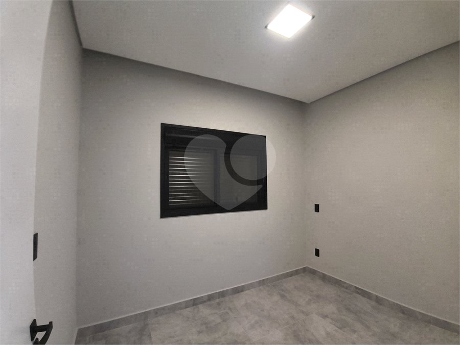 Casa à venda com 3 quartos, sendo 1 suíte,  no condomínio Horto Florestal Villagio, Sorocaba - SP