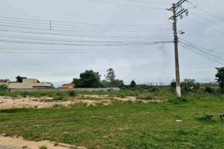 Terreno à venda no Centro, Sarapuí, SP