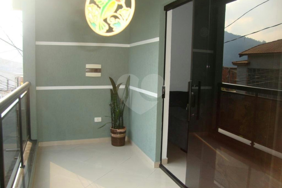 Sobrado à venda com 3 quartos, sendo 1 suíte, em Anhanguera, São Paulo, SP