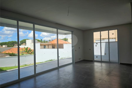 Casa à venda com 4 suítes no condomínio Portal da Vila Rica, Itu - SP