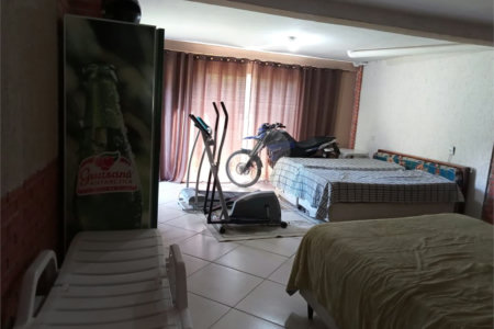 Chácara à venda com 4 quartos, sendo 3 suítes,  em Tupy, Itapetininga, SP