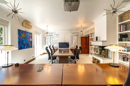 Casa à venda com 5 suítes no condomínio Chácara Flora, São Paulo - SP