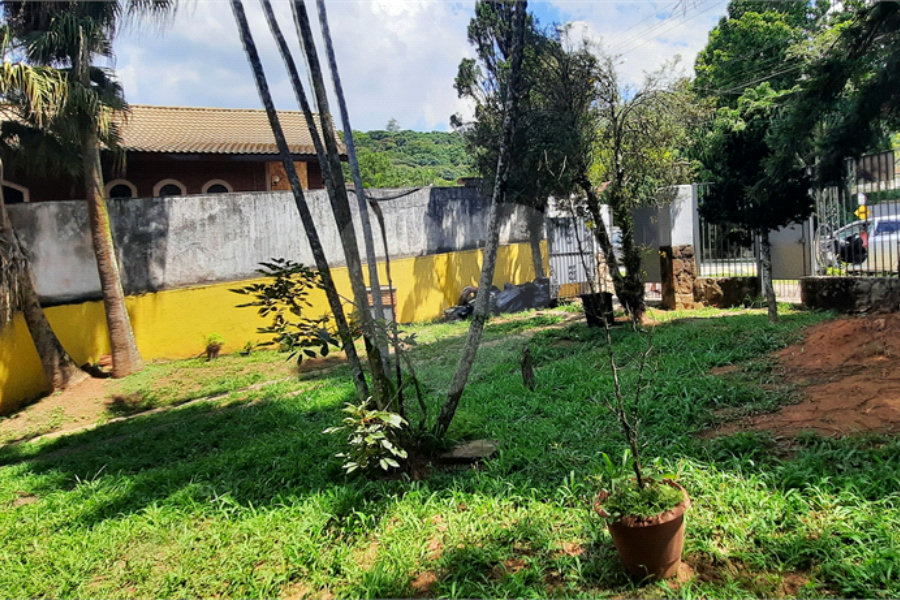 Casa à venda ou para alugar com 4 quartos, sendo 2 suítes, em Mantiqueira, Mairiporã, SP