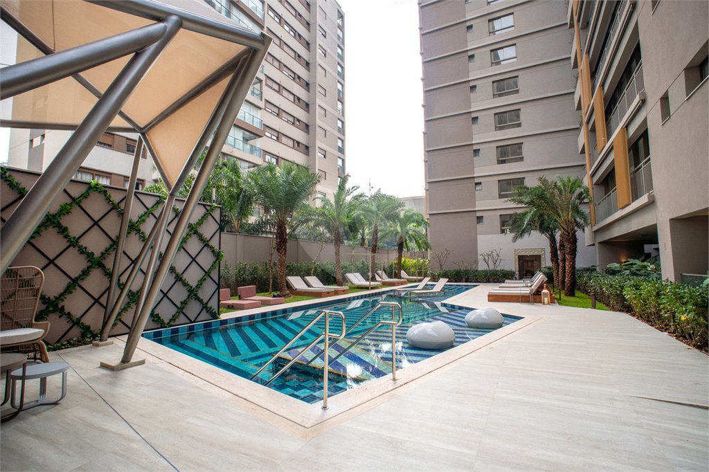 Apartamento à venda com 4 suítes em Moema, São Paulo, SP