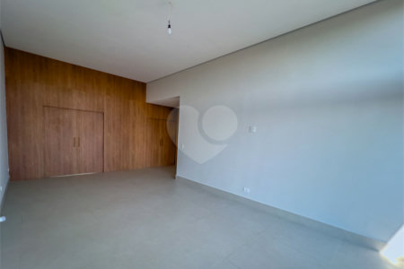 Casa à venda com 3 suítes em Jardim Paulista, Atibaia, SP