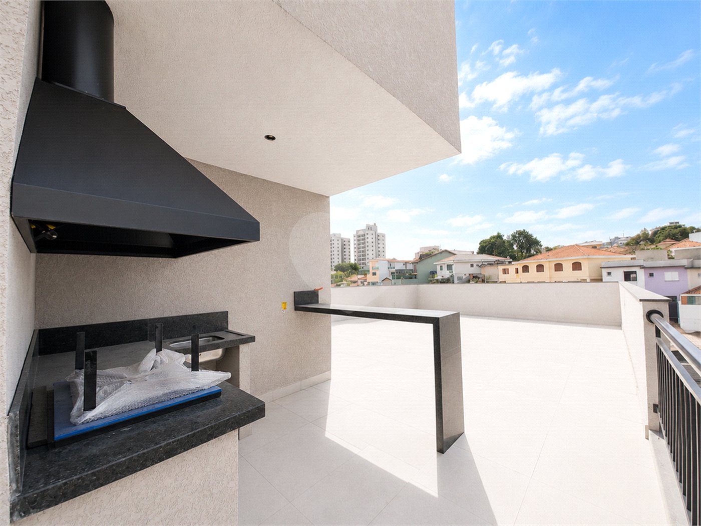 Casa à venda com 2 quartos no condomínio Sou + Piatá, São Paulo - SP