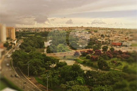 Apartamento à venda com 4 quartos, sendo 2 suítes,  em Vila Sfeir, Indaiatuba, SP