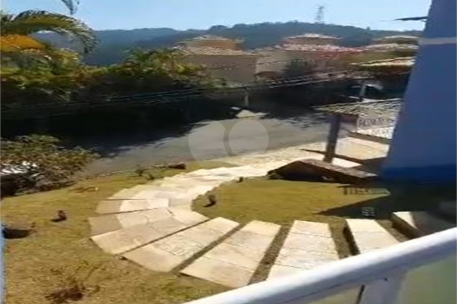 Casa à venda com 4 quartos, sendo 2 suítes,  no condomínio Res Jardim Itatinga, São Paulo - SP