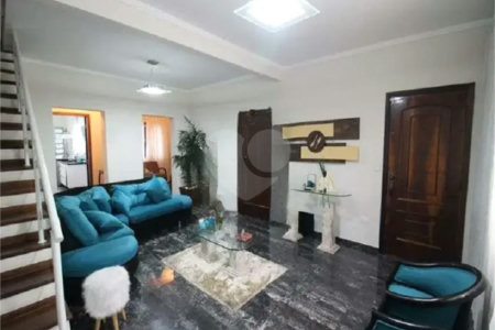 Sobrado à venda com 3 quartos, sendo 1 suíte, em Água Fria, São Paulo, SP