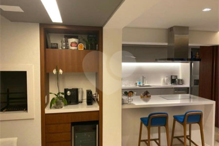 Apartamento à venda com 2 suítes em Cidade Monções, São Paulo, SP