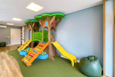 Apartamento à venda com 3 quartos, sendo 1 suíte, em Vila Olímpia, São Paulo, SP