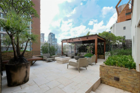 Apartamento à venda com 4 quartos, sendo 1 suíte, em Cerqueira César, São Paulo, SP