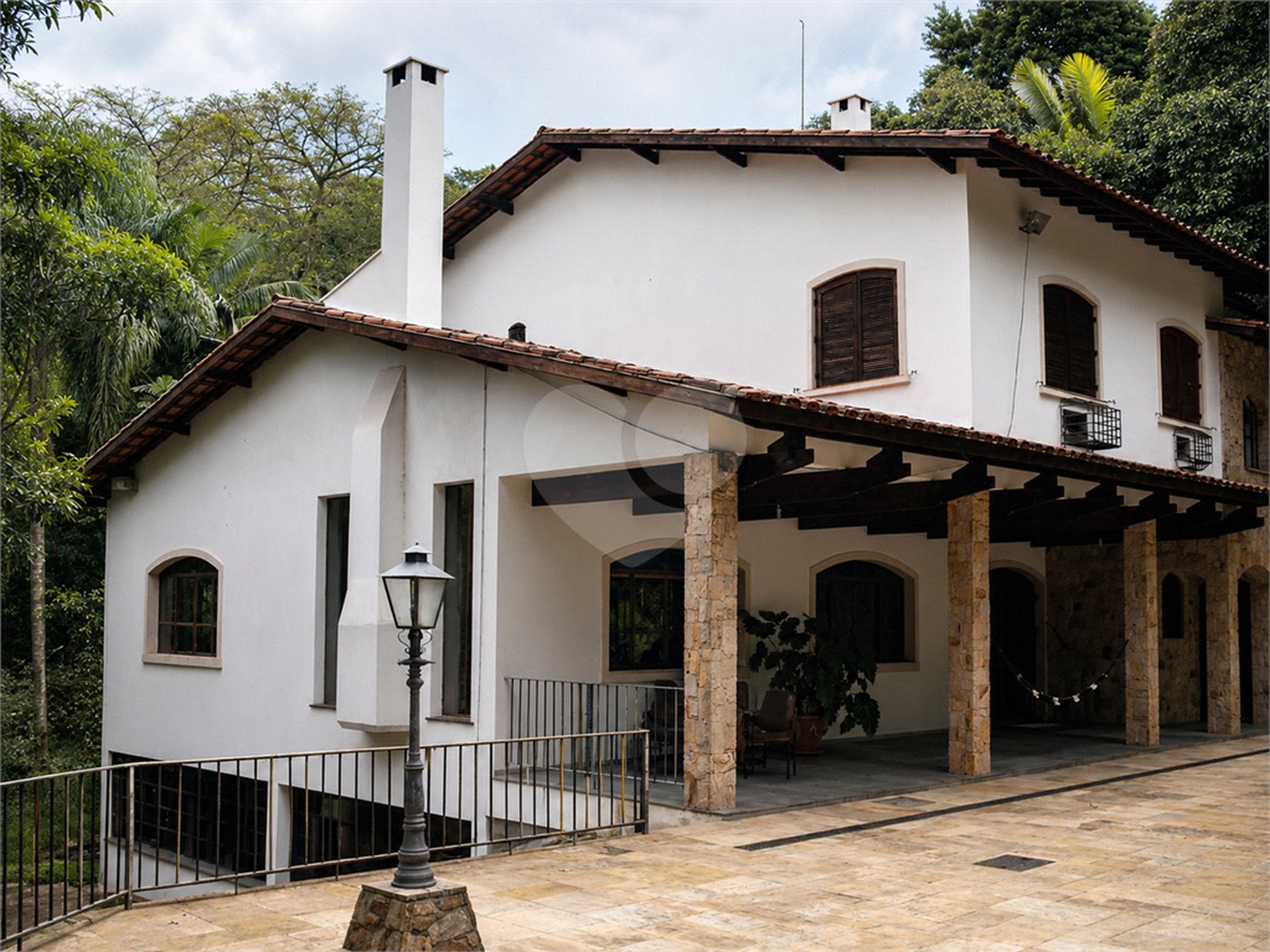 Casa à venda com 8 quartos, sendo 4 suítes, em Parque Alves de Lima, São Paulo, SP