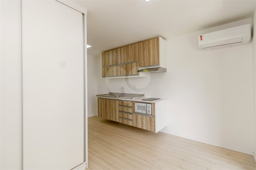 Apartamento à venda com 1 quarto em Moema, São Paulo, SP