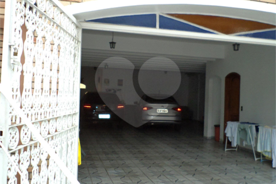 Sobrado à venda com 3 quartos, sendo 1 suíte,  em Jardim Franca, São Paulo, SP