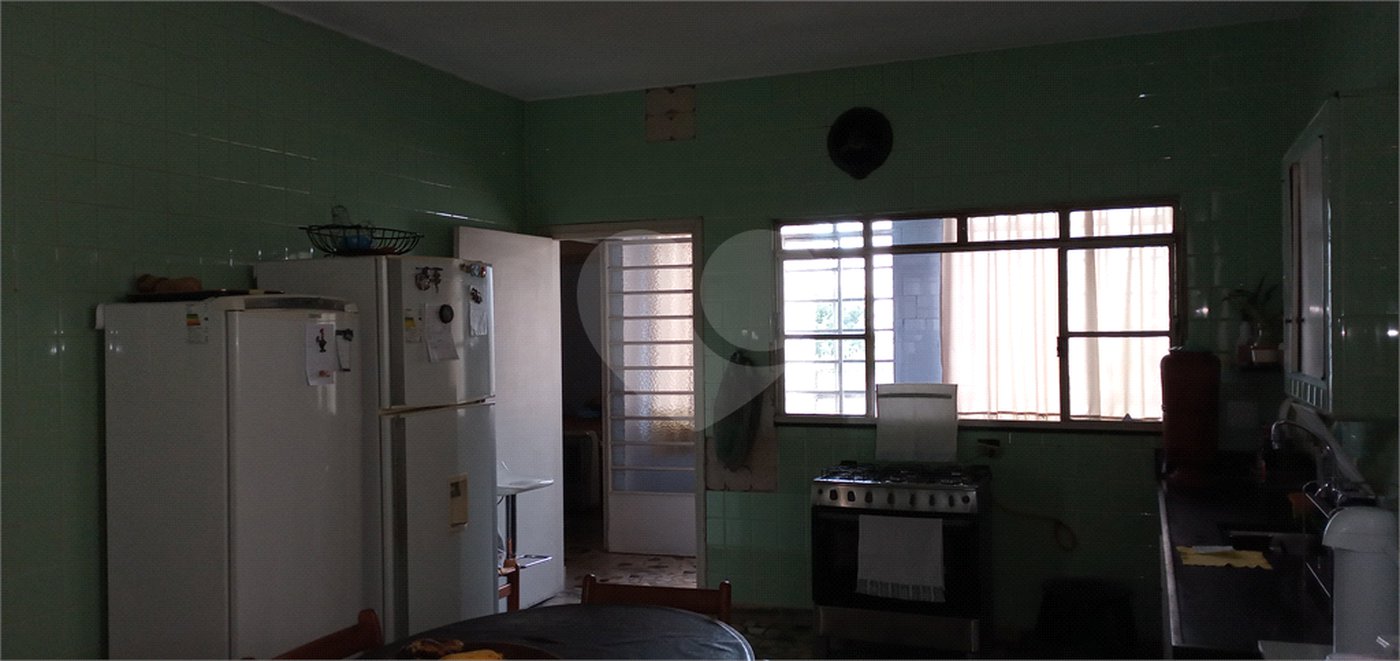 Casa à venda com 4 quartos em Jardim da Glória, São Paulo, SP