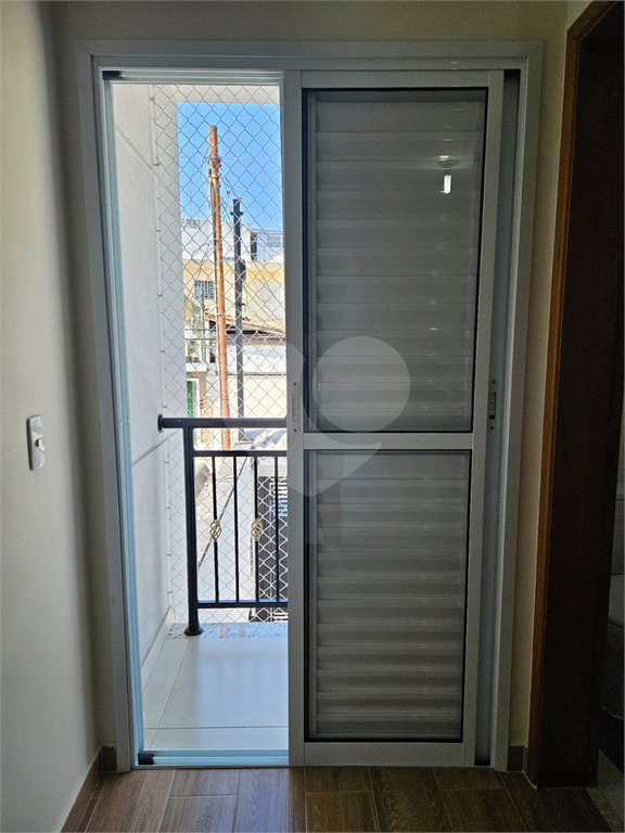 Casa à venda com 3 quartos, sendo 1 suíte, no condomínio Professora Romilde Nogueira de Sá, São Paulo - SP