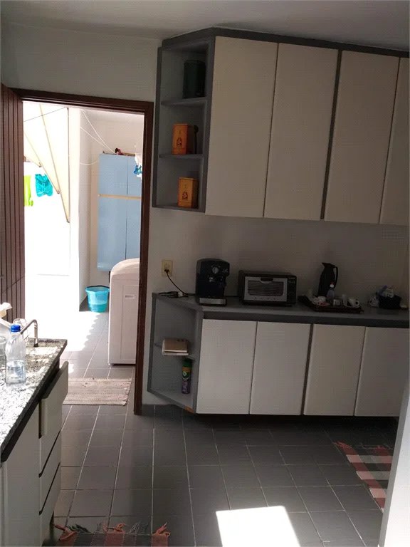 Casa à venda com 4 quartos, sendo 2 suítes, no condomínio Vila Panamericana, São Paulo - SP
