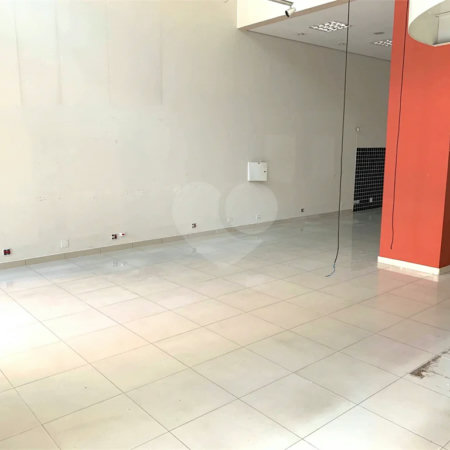 Aluga-se loja de rua, 230 m2, no Portal do Morumbi