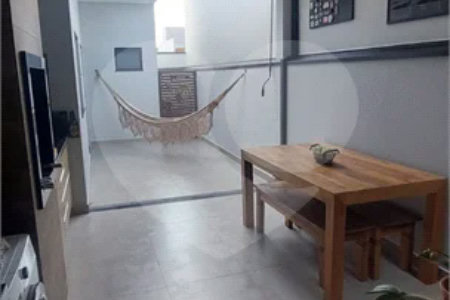 Casa Térrea Venda Condomínio Park Real 03 dormitórios 01 suíte