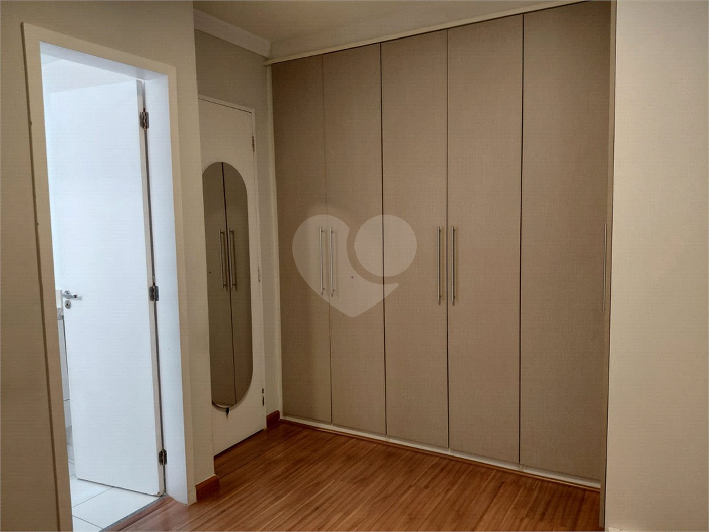 Apartamento à venda com 3 quartos, sendo 1 suíte, em Lapa, São Paulo, SP