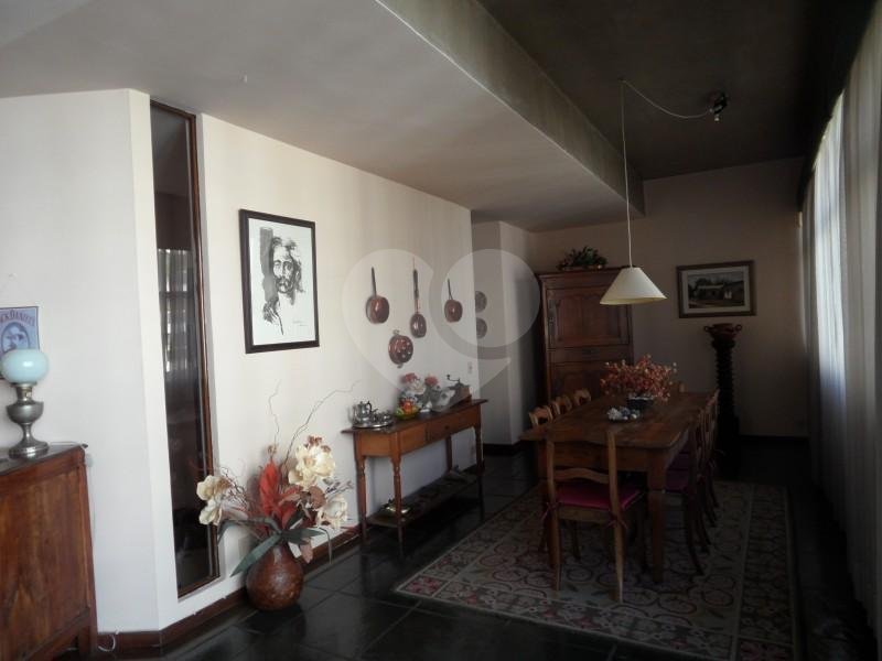 Apartamento à venda com 3 quartos, sendo 2 suítes, em Campo Belo, São Paulo, SP
