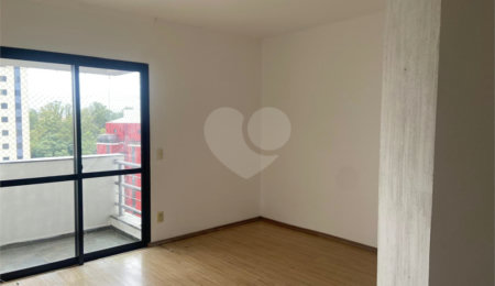 Apartamento para alugar com 3 quartos, sendo 1 suíte,  em Jardim Bonfiglioli, São Paulo, SP