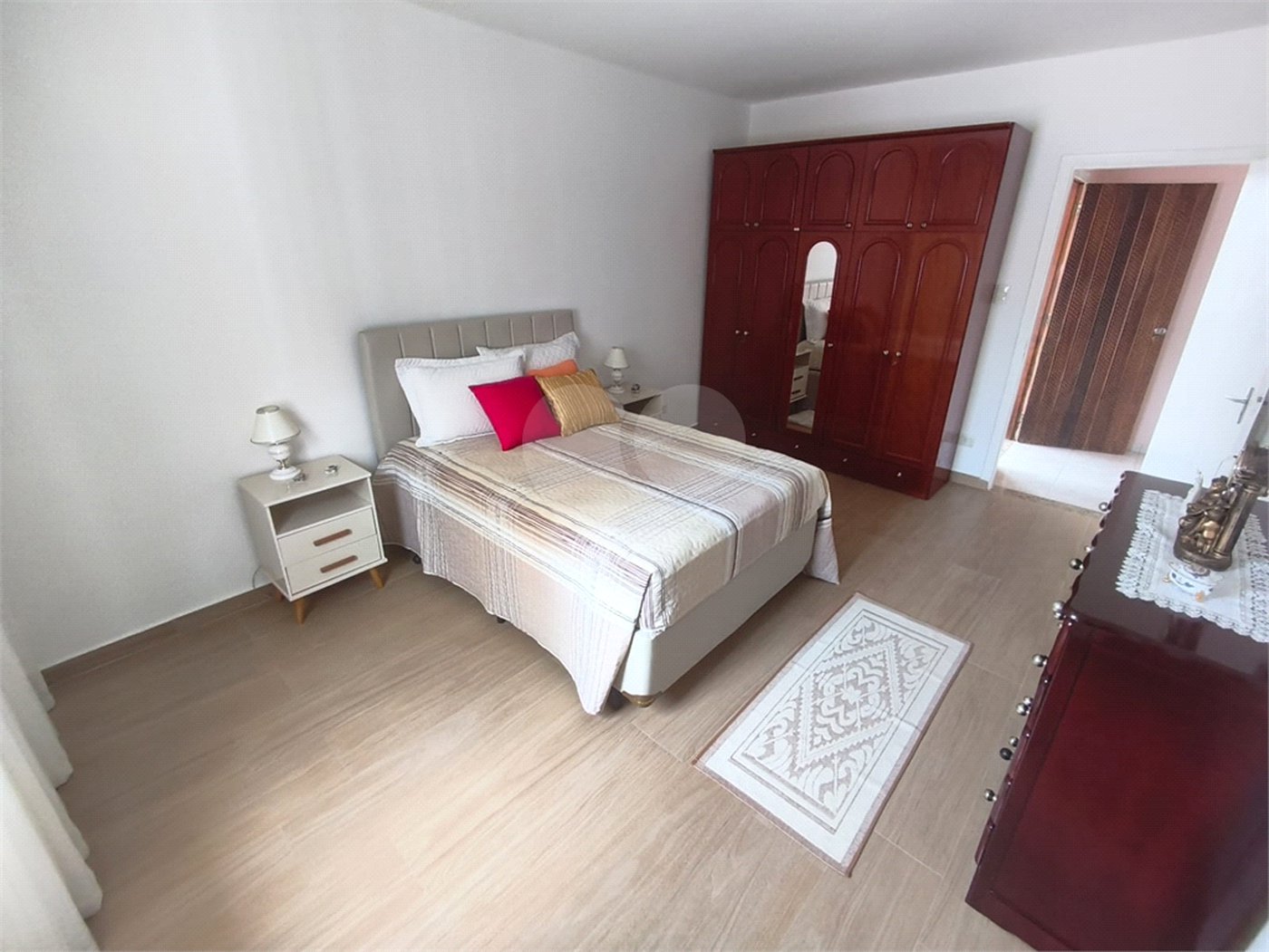Sobrado à venda com 4 quartos, sendo 1 suíte,  em Vila Aurora (zona Norte), São Paulo, SP