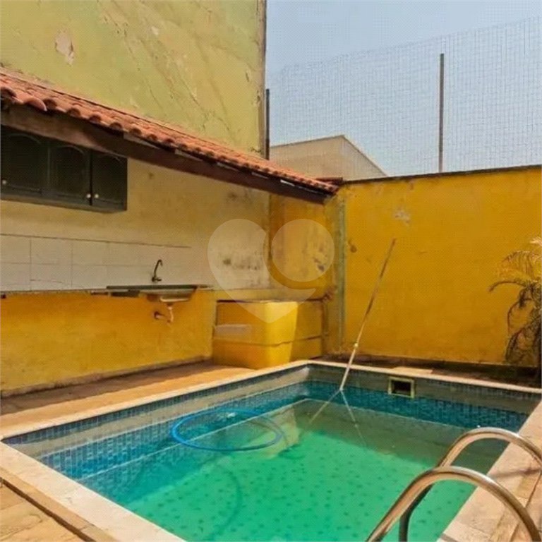 Sobrado à venda com 3 quartos em Vila Bonilha, São Paulo, SP