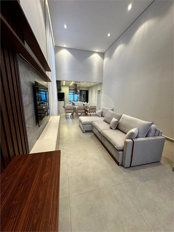 Casa à venda com 3 suítes no condomínio Residencial Jardim Villa Verona, Sorocaba - SP