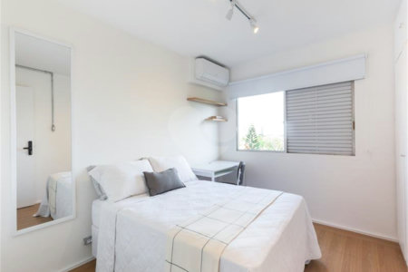 Apartamento à venda com 4 quartos, sendo 1 suíte, em Vila Olímpia, São Paulo, SP