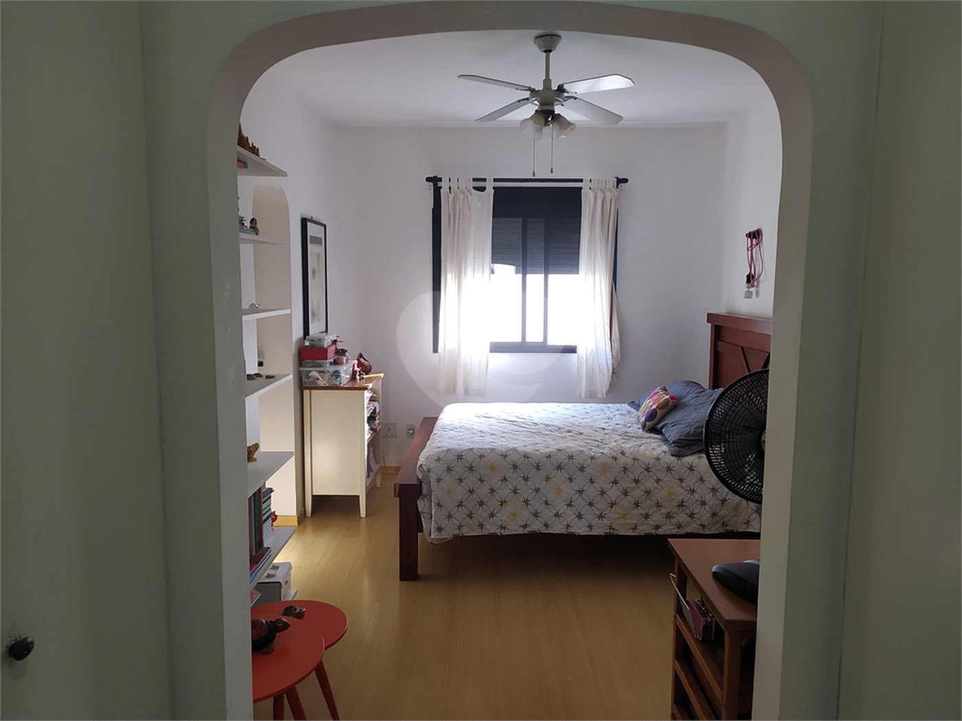 Apartamento à venda com 4 suítes em Jardim Marajoara, São Paulo, SP