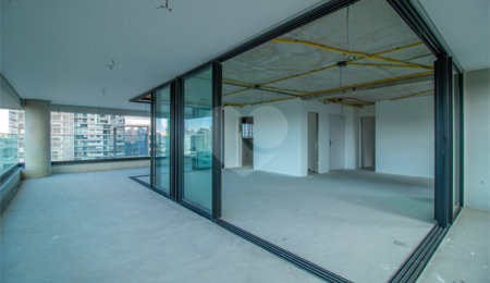 Apartamento à venda com 4 suítes em Moema, São Paulo, SP