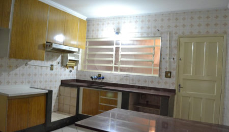 Sobrado à venda com 3 quartos em Vila Mazzei, São Paulo, SP
