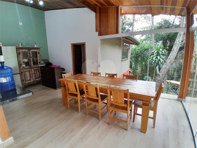Casa à venda com 3 quartos no condomínio Sausalito, Mairiporã - SP