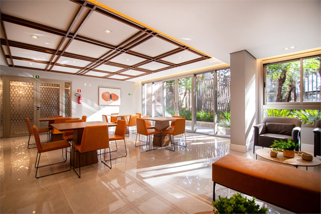 Apartamento à venda com 3 suítes em Vila Mariana, São Paulo, SP