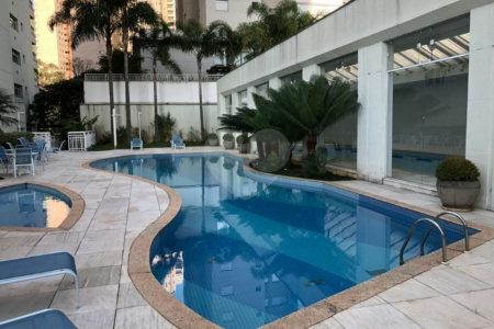 Apartamento à venda com 3 suítes em Vila Suzana, São Paulo, SP