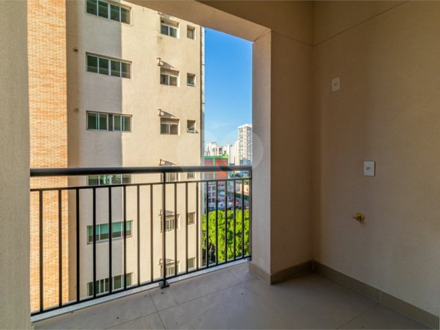 Apartamento à venda com 2 quartos, sendo 1 suíte,  em Brooklin, São Paulo, SP