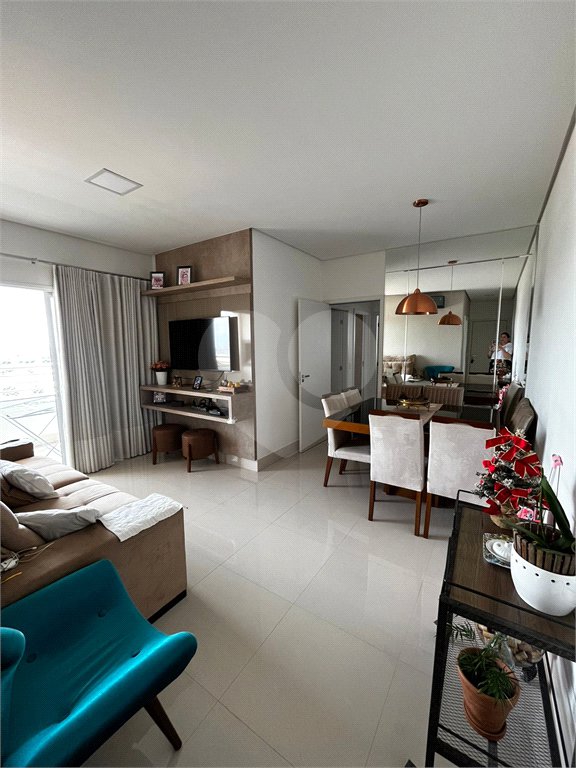 Apartamento à venda com 3 quartos, sendo 2 suítes, em Cidade Alta, Cuiabá, MT
