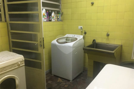 Sobrado à venda com 3 quartos, sendo 1 suíte, em Vila Nova Caledônia, São Paulo, SP
