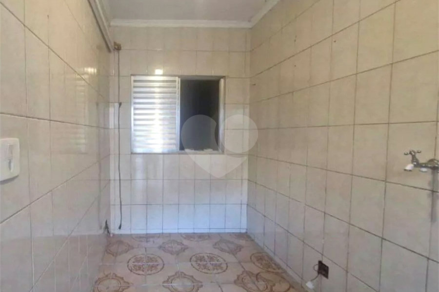 Sobrado à venda com 8 quartos em Vila Guarani, São Paulo, SP