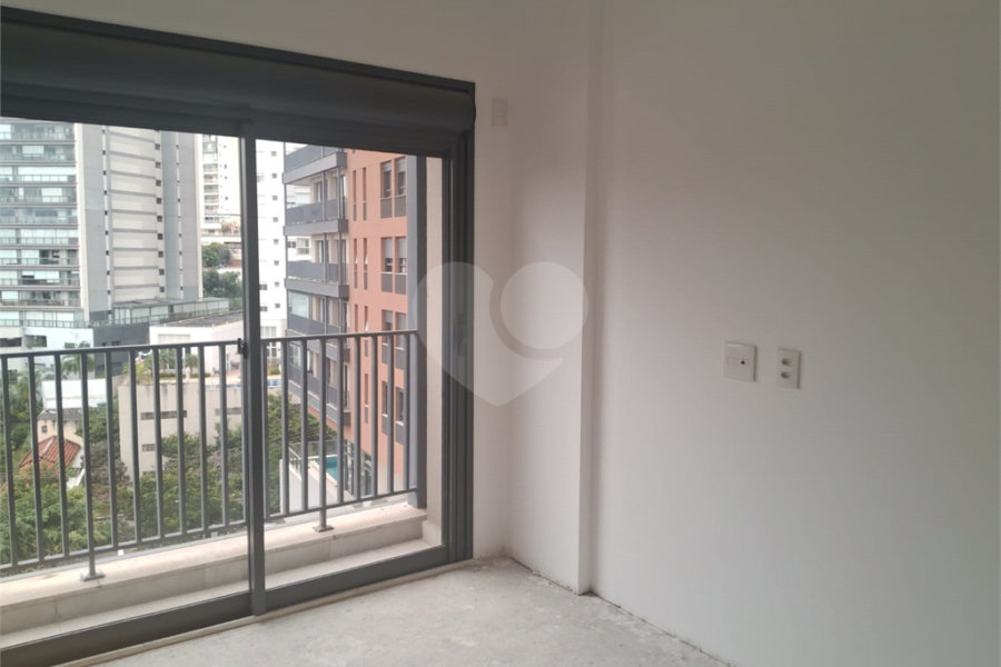 Apartamento à venda com 2 suítes em Alto da Lapa, São Paulo, SP