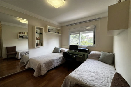 Apartamento para alugar com 3 suítes em Vila Romana, São Paulo, SP