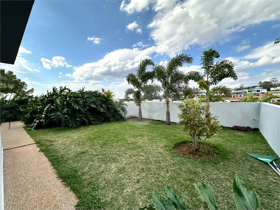 Casa à venda com 3 suítes no condomínio Villas do Golfe, Itu - SP