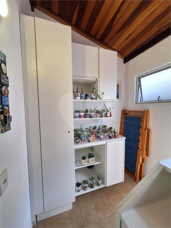 Casa à venda com 3 suítes no condomínio Residencial Villa Di Treviso, Vinhedo - SP